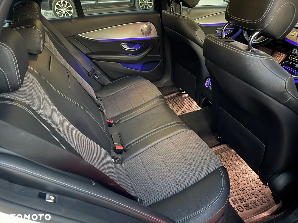 Mercedes-Benz Klasa E 200 d T 9G-TRONIC Avantgarde - 10