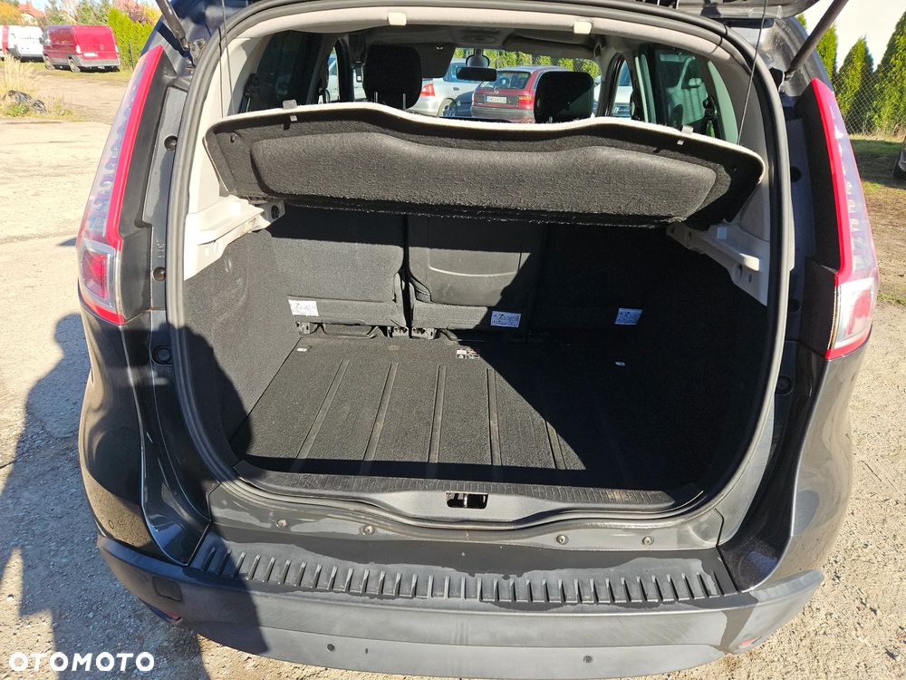 Renault Scenic dCi 160 FAP Luxe - 16