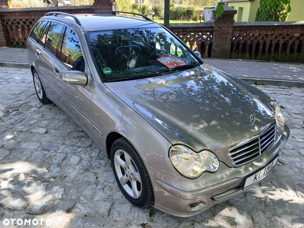 Mercedes-Benz Klasa C 180 Kompressor Automatik Avantgarde - 9