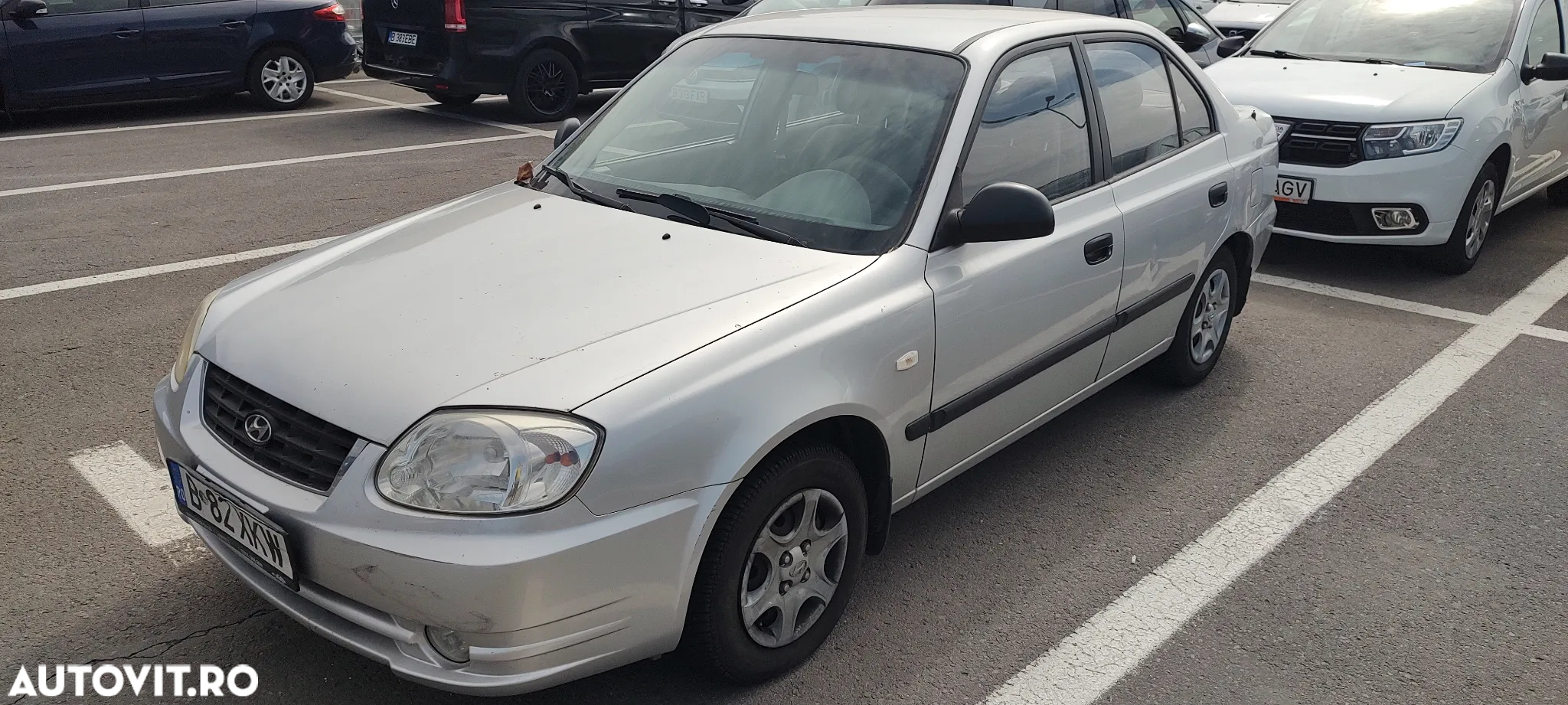 Hyundai Accent 1.3i - 5
