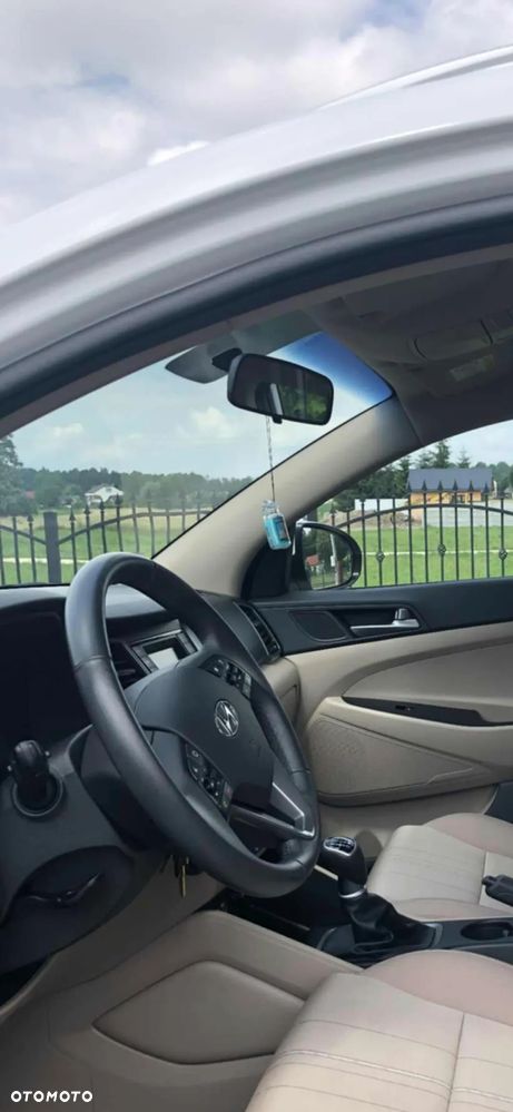 Hyundai Tucson - 4