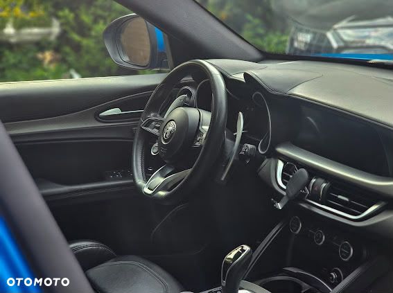 Alfa Romeo Stelvio 2.0 Turbo Veloce Q4 - 12