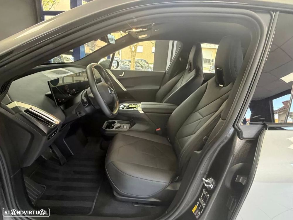 BMW iX xDrive 40 Pack Desportivo - 34