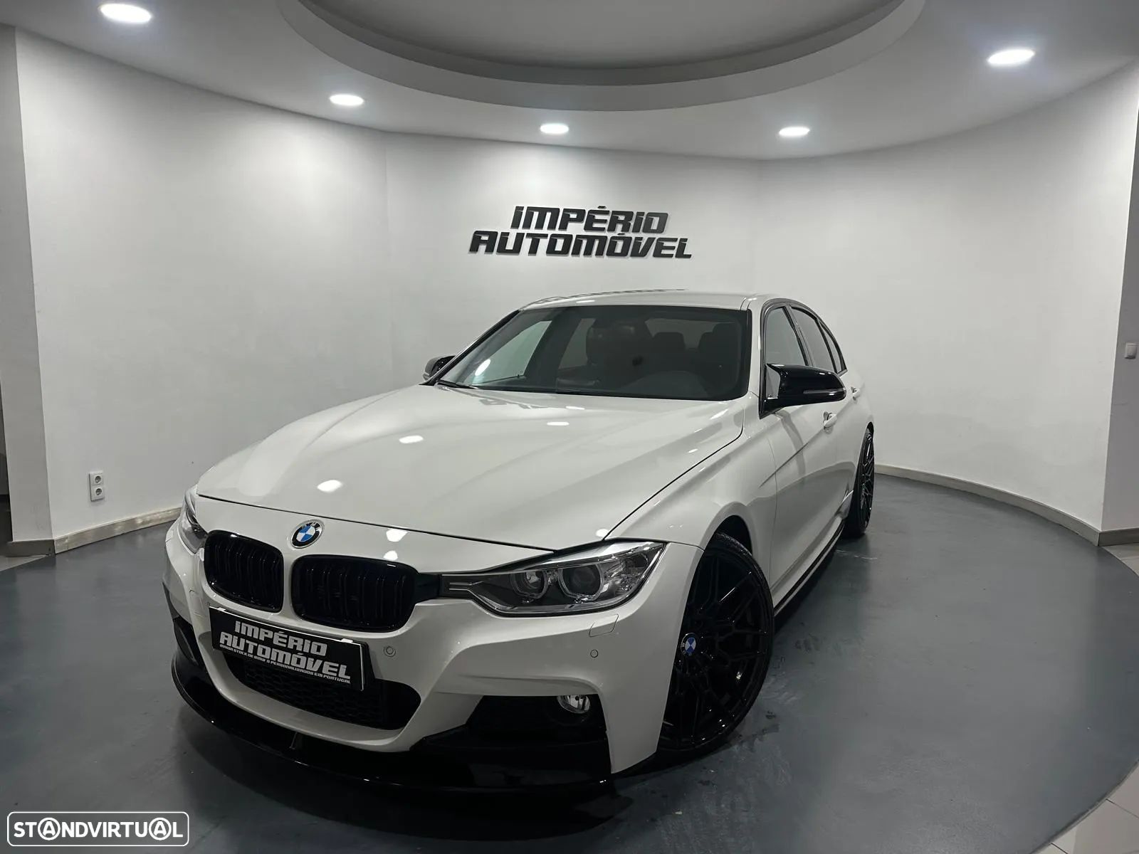 BMW 320 d Pack M - 1