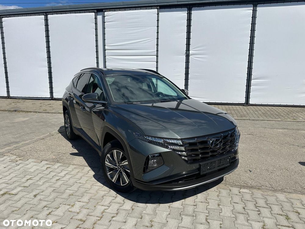 Hyundai Tucson - 2
