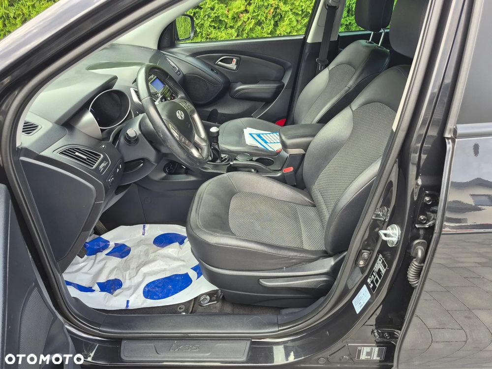 Hyundai ix35 - 13