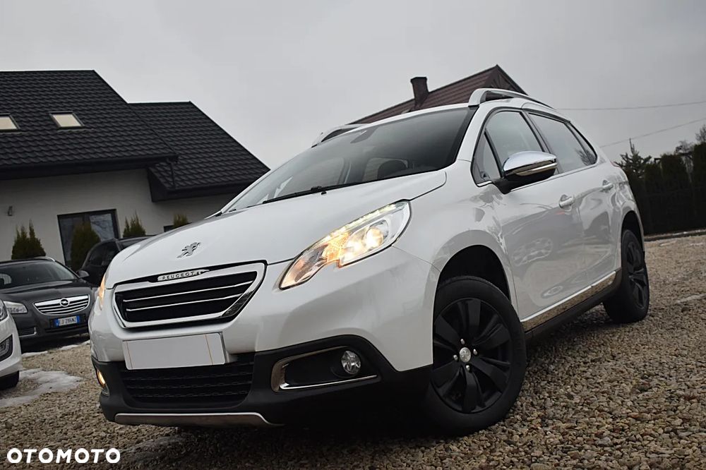 Peugeot 2008 e-HDi FAP 115 STOP & START Allure - 1