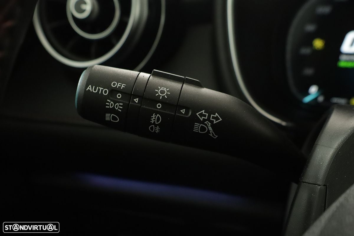 MG EHS 1.5 T-GDI Plug-in Hybrid Luxury - 14