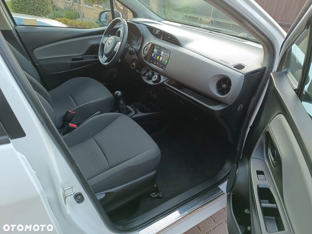 Toyota Yaris 1.0 Active - 28