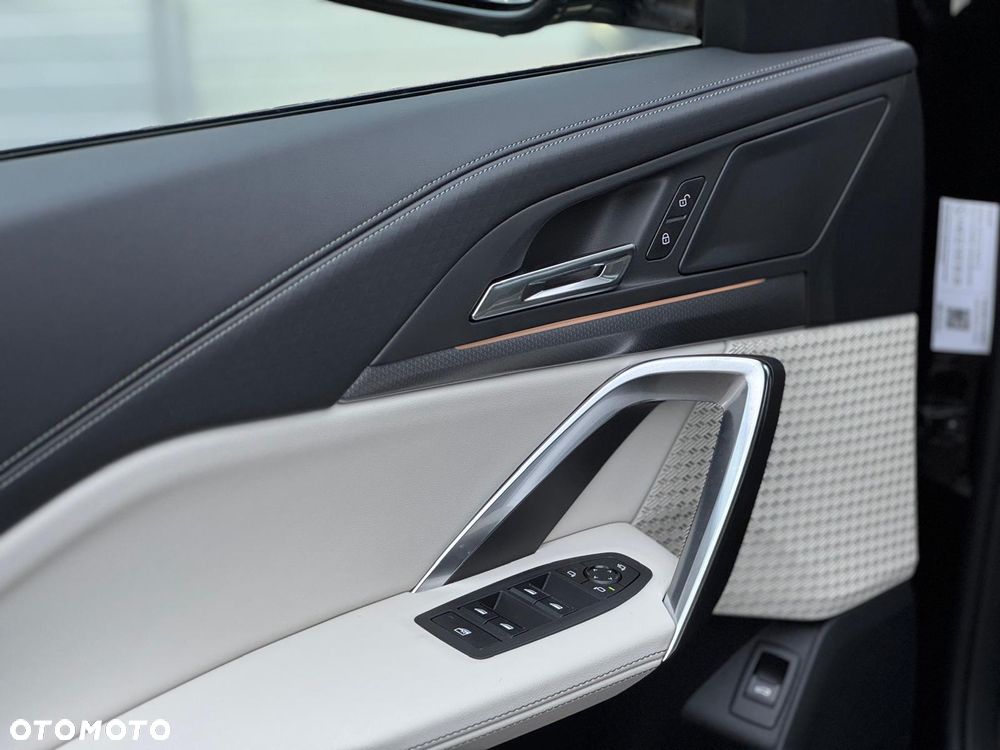 BMW X2 sDrive18i M Sport - 23