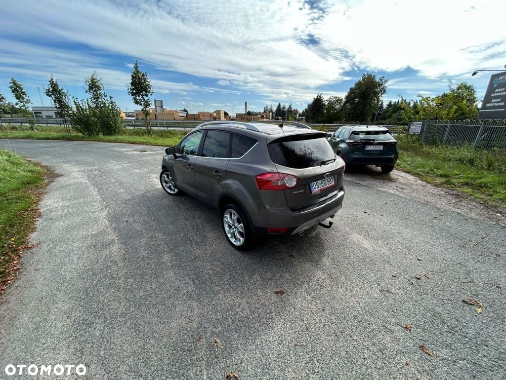 Ford Kuga - 25