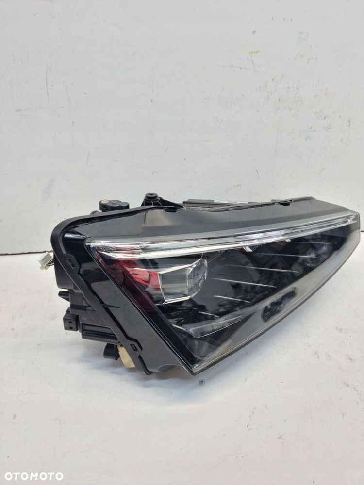 SKODA SCALA 657 19- Lampa przednia PRAWA FULL LED - 3