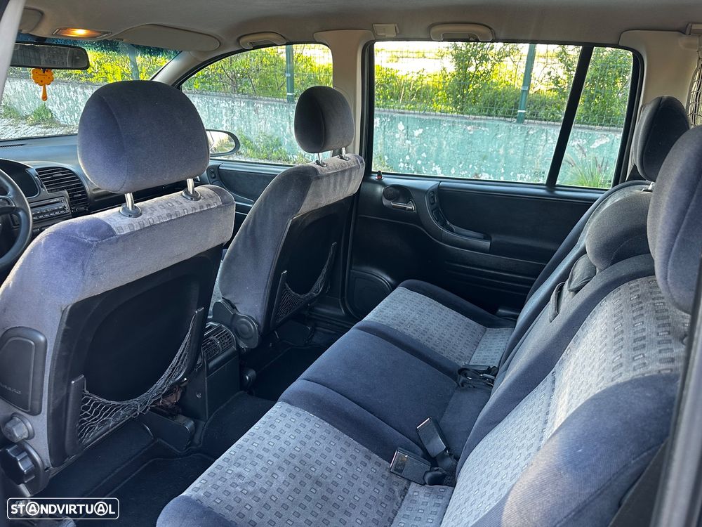 Opel Zafira - 7