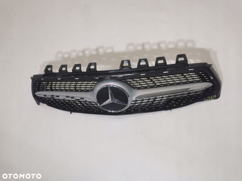 GRILL ATRAPA CHŁODNIC MERCEDES CLA W118 13-19 - 2