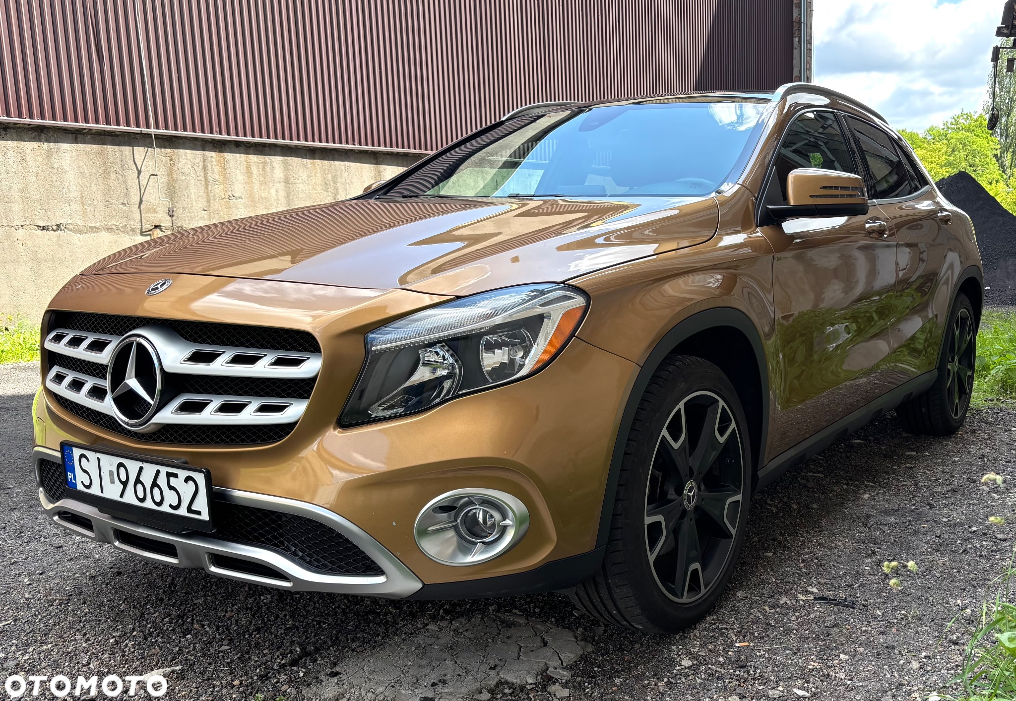 Mercedes-Benz GLA 250 4Matic 7G-DCT UrbanStyle Edition - 2