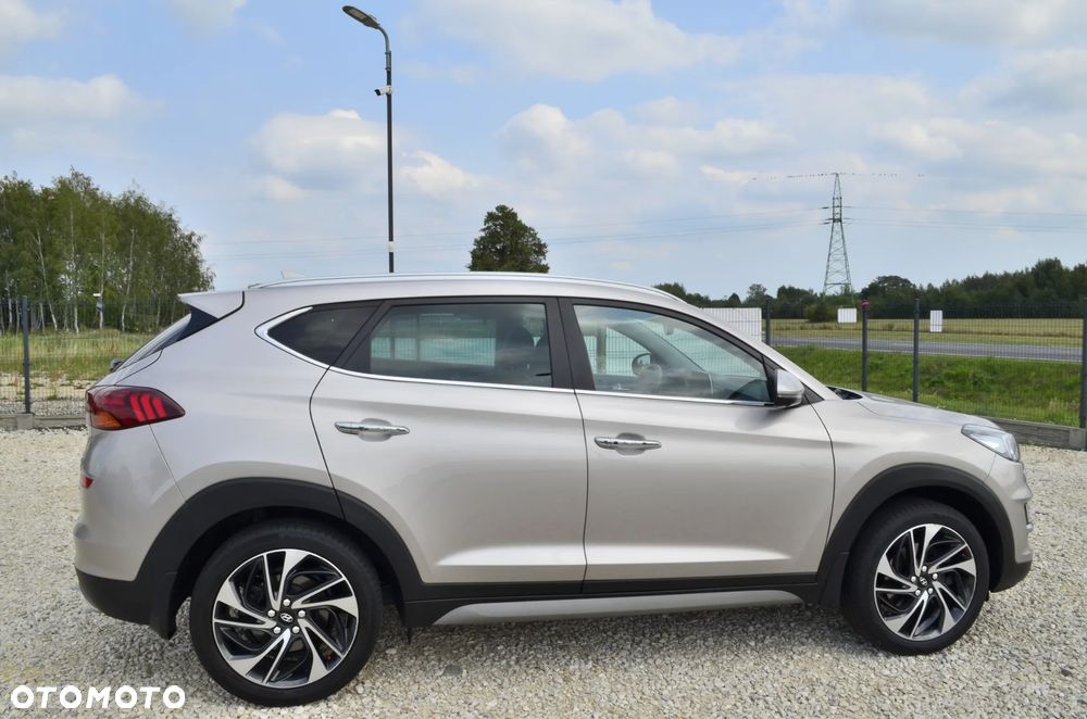 Hyundai Tucson 1.6 T-GDI GO 4WD DCT - 6