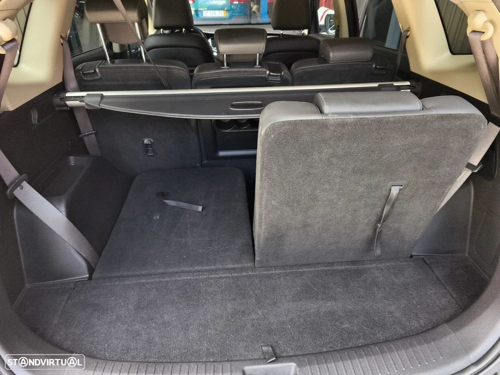 Kia Carens 1.7 CRDi ISG TX - 16