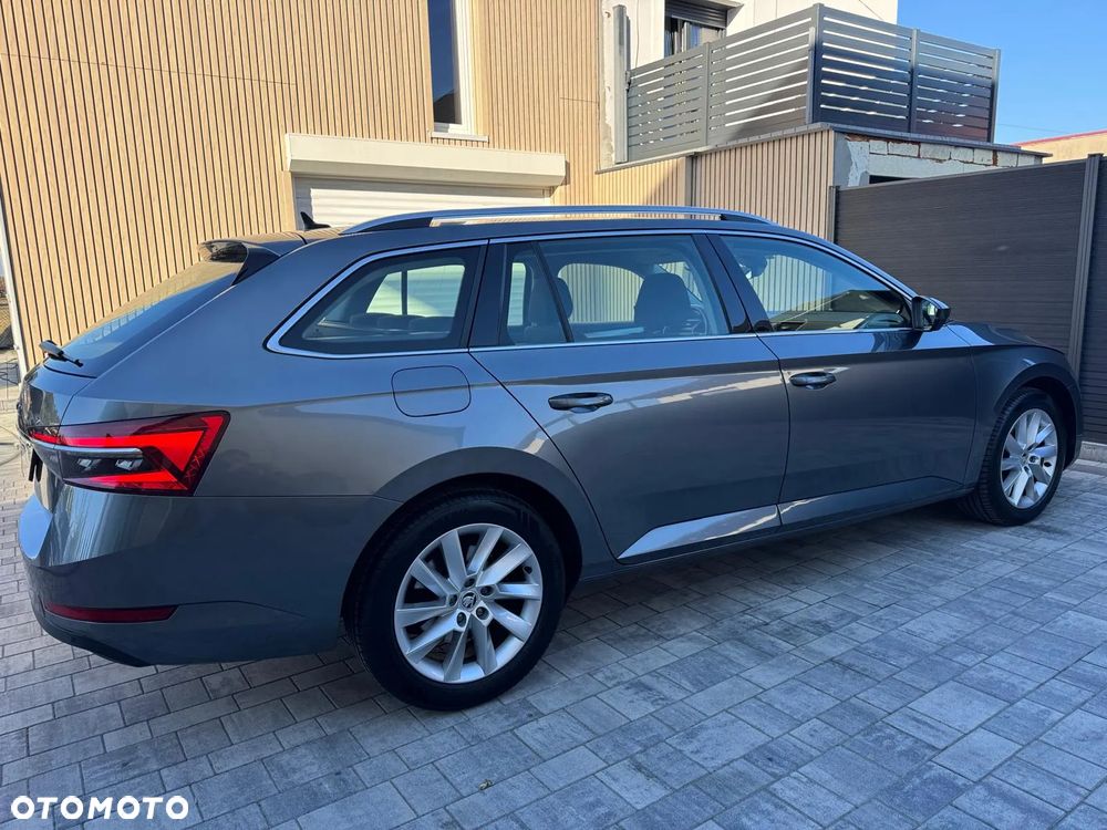 Skoda Superb 2.0 TDI SCR Ambition DSG - 6