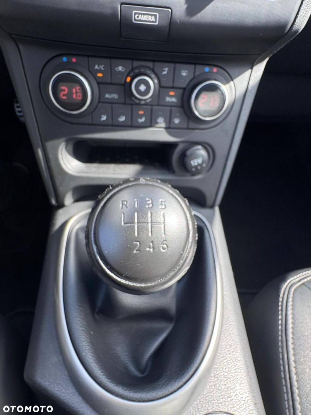 Nissan Qashqai+2 - 27