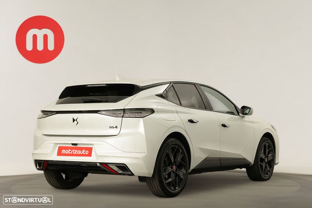 DS DS4 1.2 PureTech Performance Line EAT8 - 4