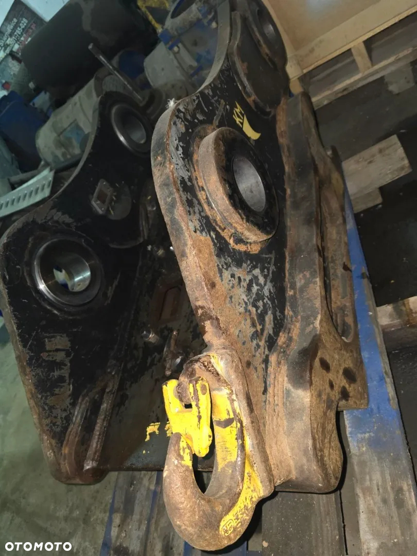 Volvo EC 290, 300 - 6