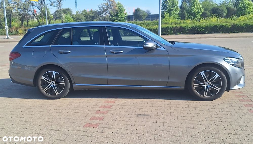 Mercedes-Benz Klasa C 200 9G-TRONIC - 2