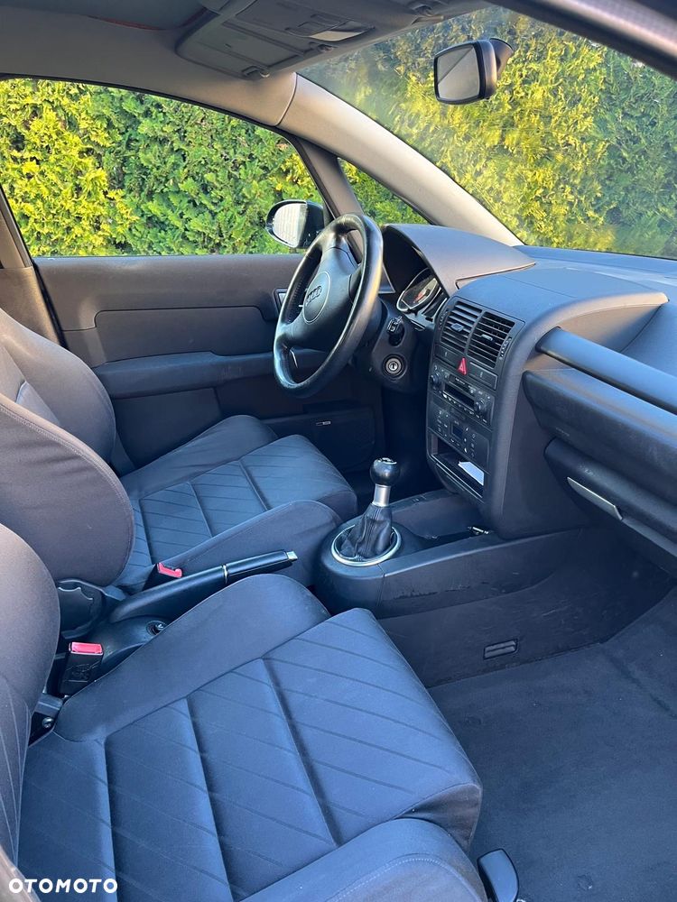Audi A2 1.4 - 3