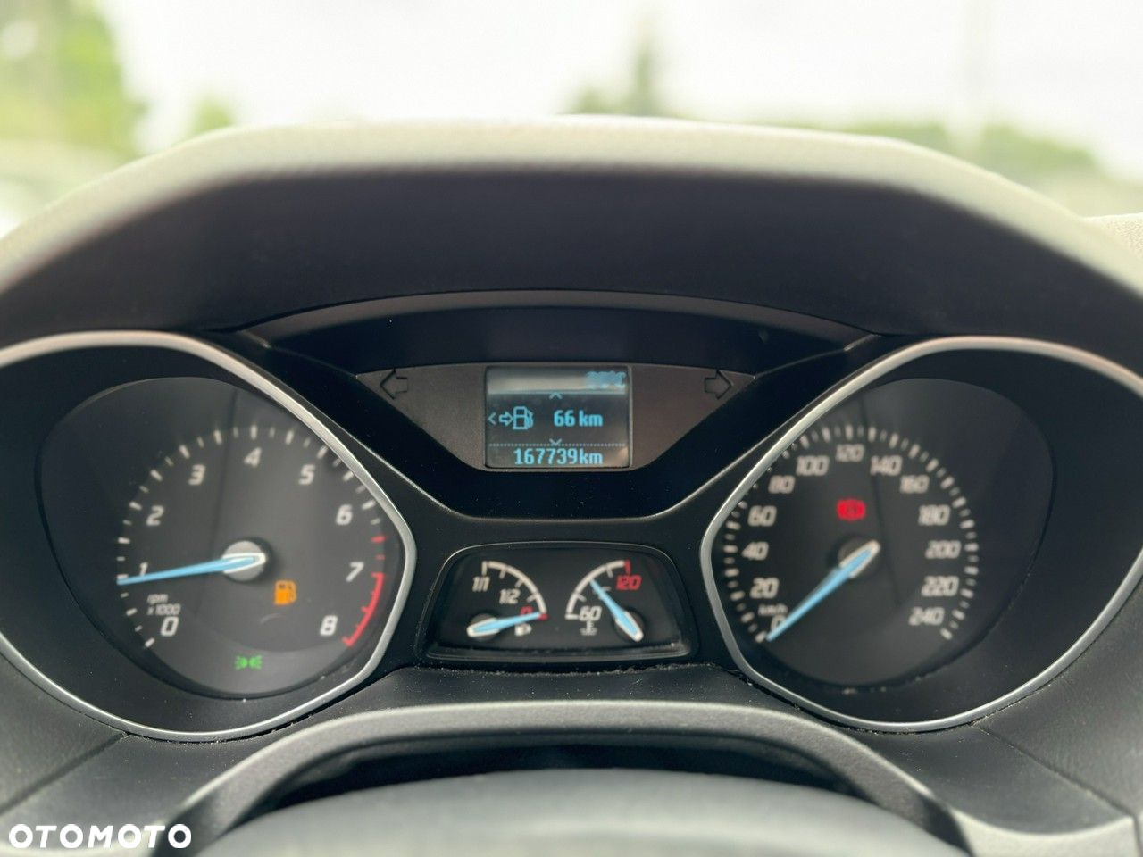 Ford Focus 1.6 Ambiente - 17