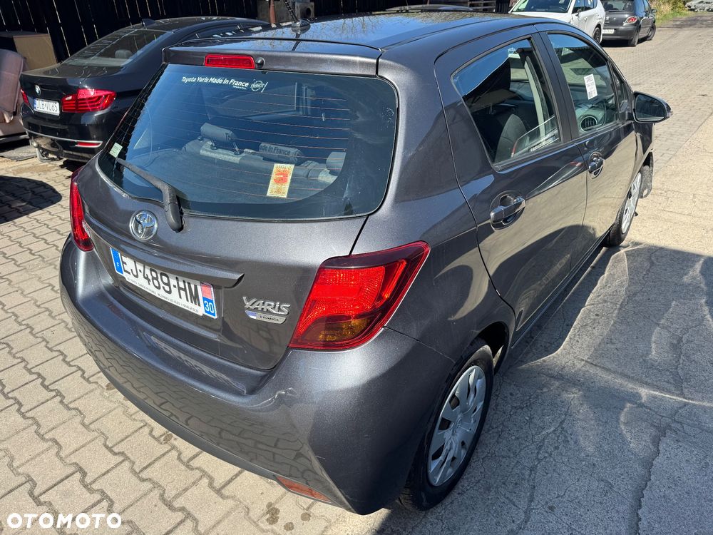 Toyota Yaris - 27