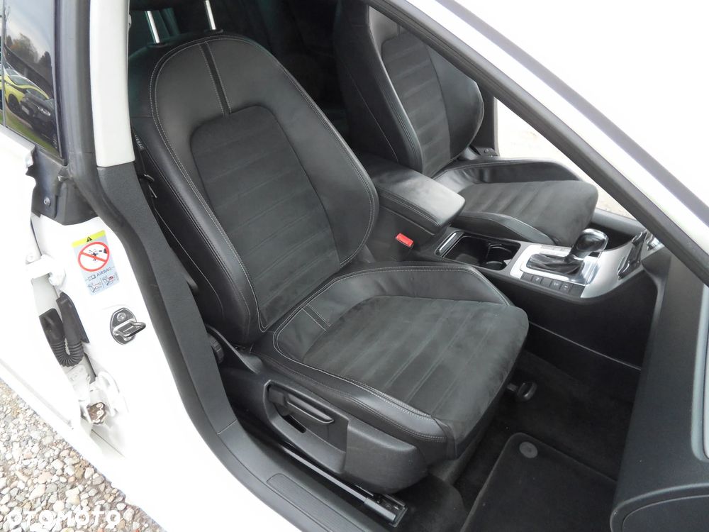 Volkswagen Passat CC - 15