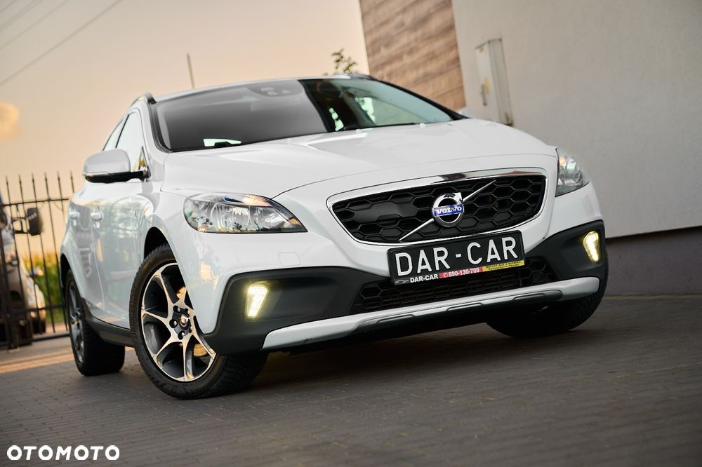 Volvo V40 Cross Country D2 Ocean Race - 1