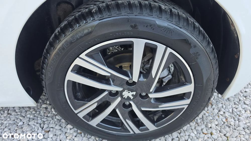 Peugeot 208 1.5 BlueHDi Signature S&S - 20