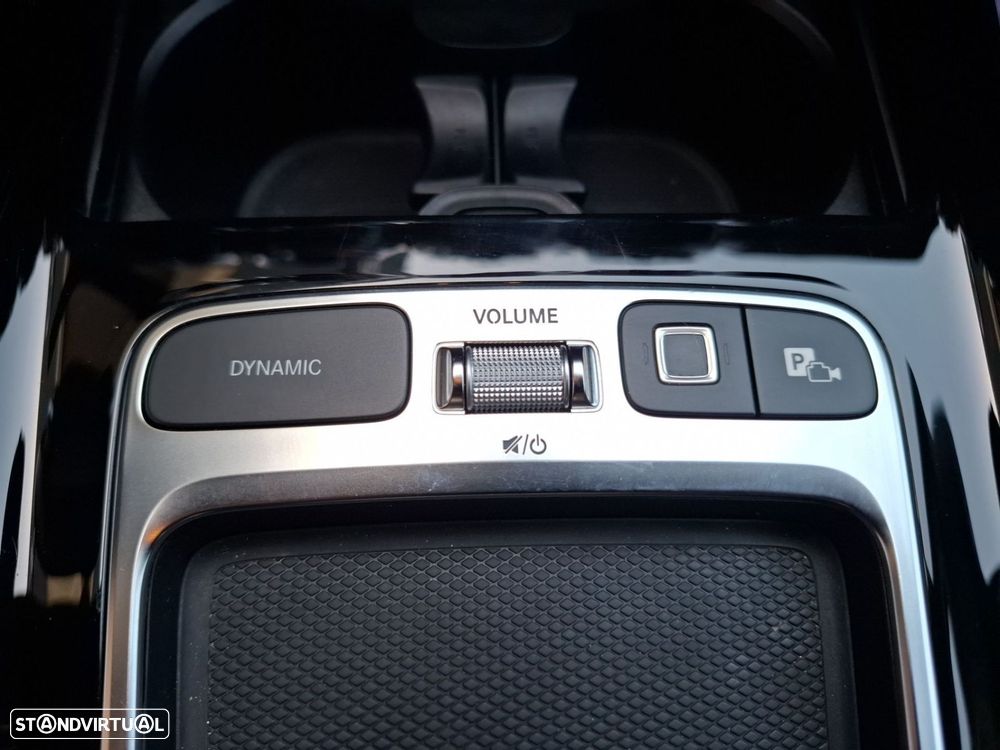 Mercedes-Benz GLA 250 e AMG Line - 22