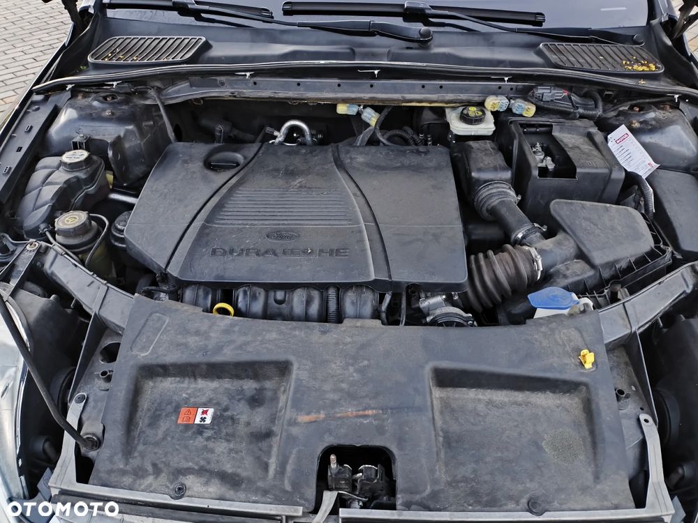 Ford Mondeo 2.0 Ghia Executive - 25