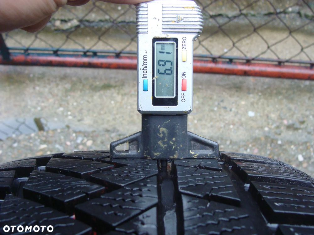 a389 5x112 VW Touareg Audi Q7 8jx18 255/60 R18 zima - 12