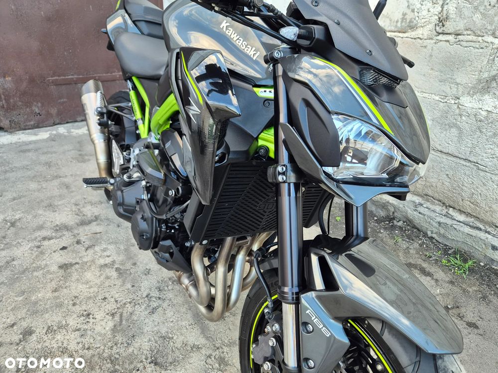 Kawasaki Z 900 - 6