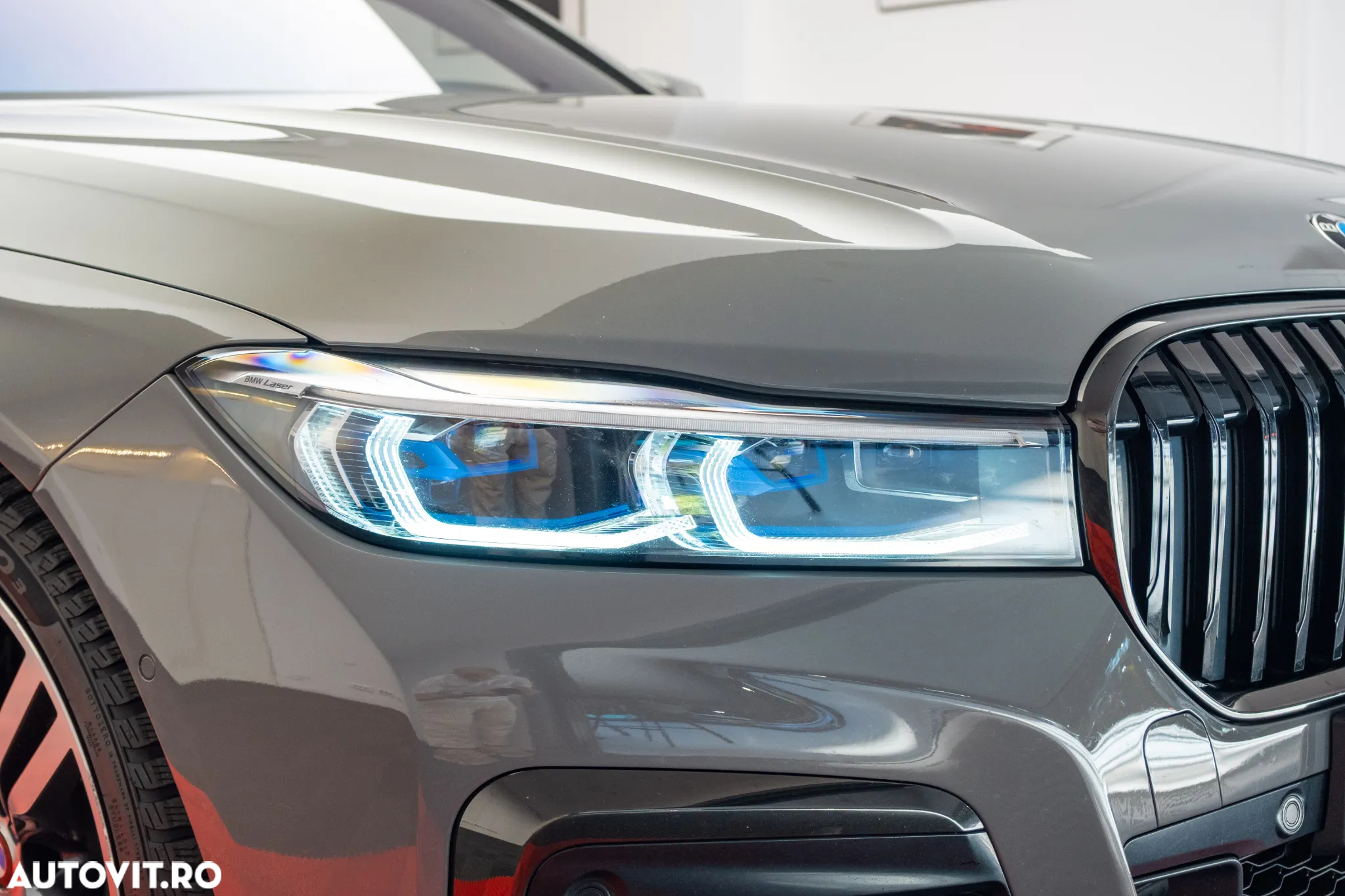 BMW Seria 7 745e - 7