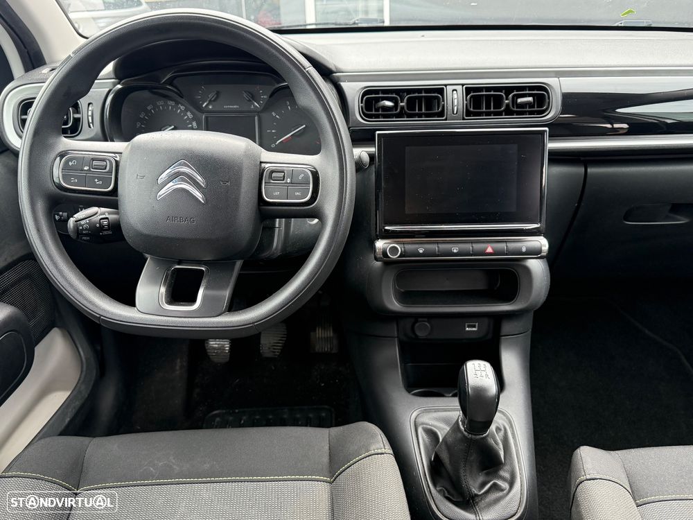 Citroën C3 1.2 PureTech Feel - 25