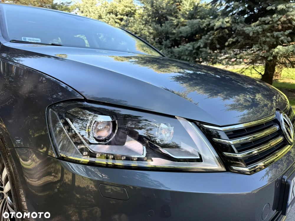 Volkswagen Passat 2.0 TDI Highline DSG - 11