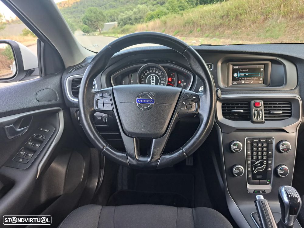 Volvo V40 2.0 D2 Kinetic Eco - 17