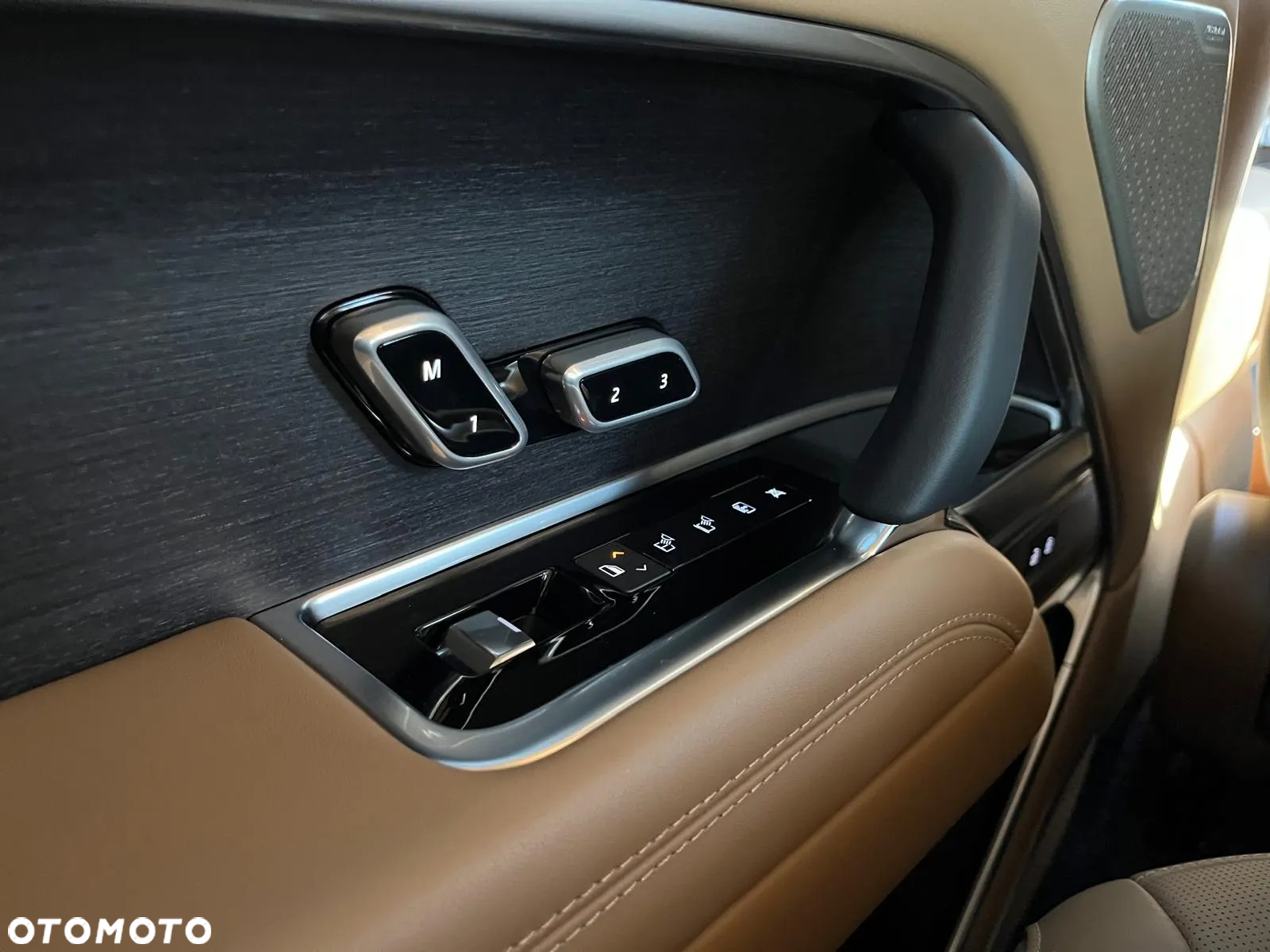 Land Rover Range Rover - 14