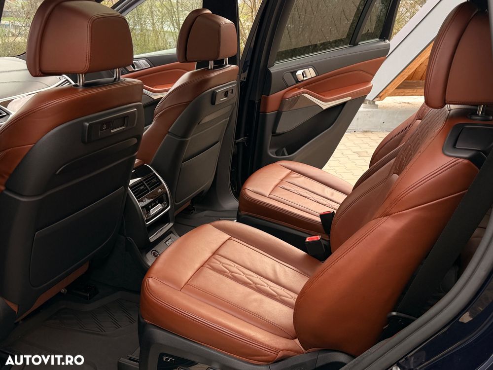 BMW X7 M50d - 14