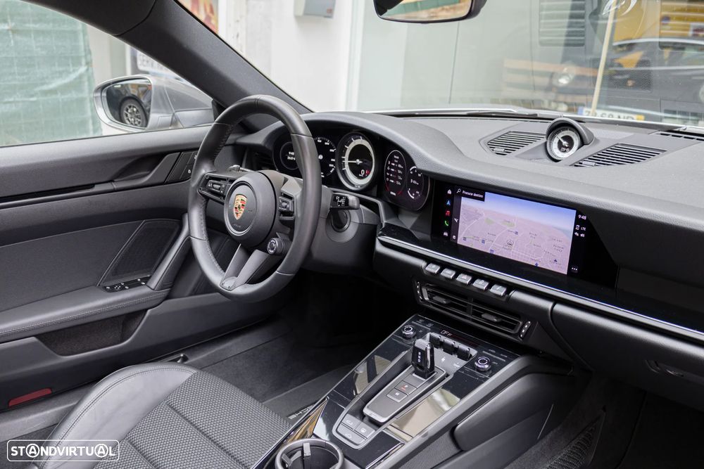 Porsche 911 (992) Carrera T PDK - 35