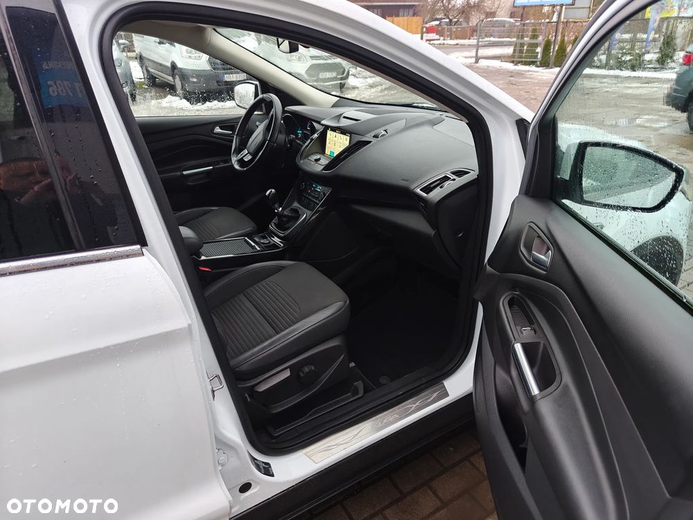 Ford Kuga 1.5 EcoBoost FWD Titanium ASS - 6