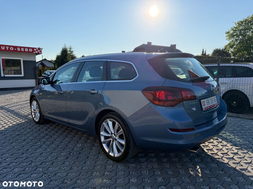 Opel Astra 1.4 Turbo Edition - 9