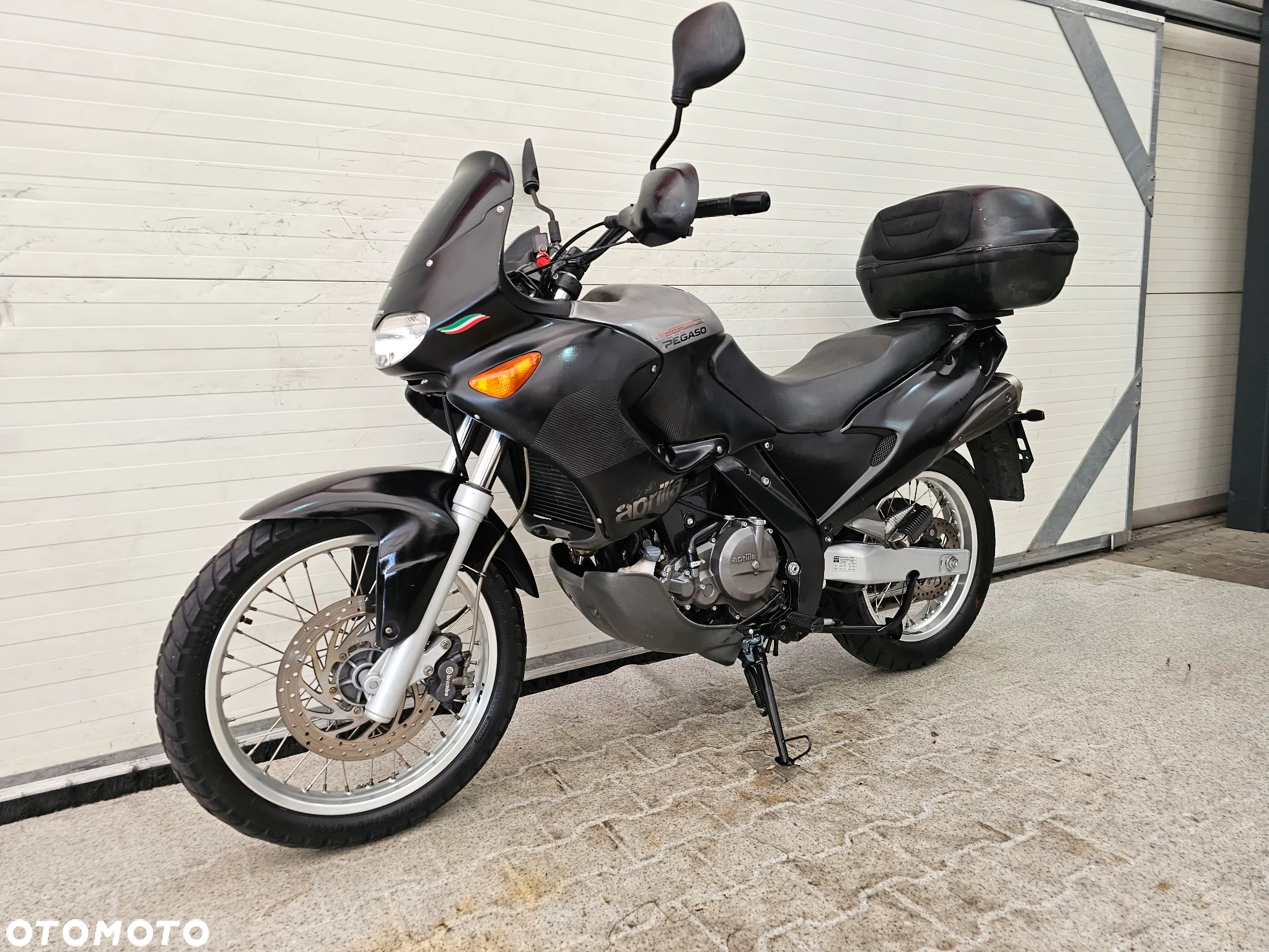 Aprilia Pegaso - 4