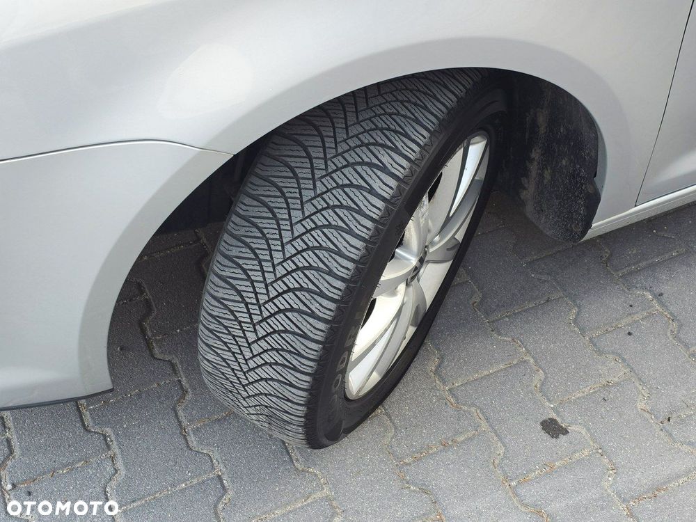 Volkswagen Touran 1.4 TSI Trendline - 27