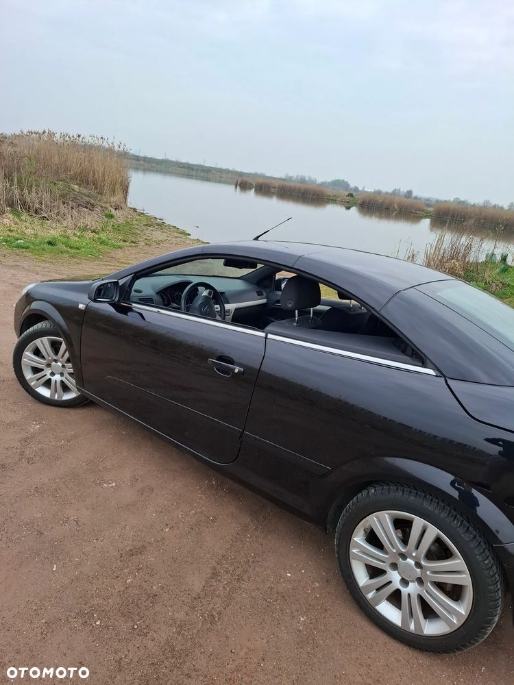 Opel Astra 1.8 Cosmo - 18