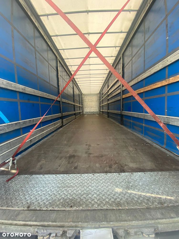 Schmitz Cargobull - - 9