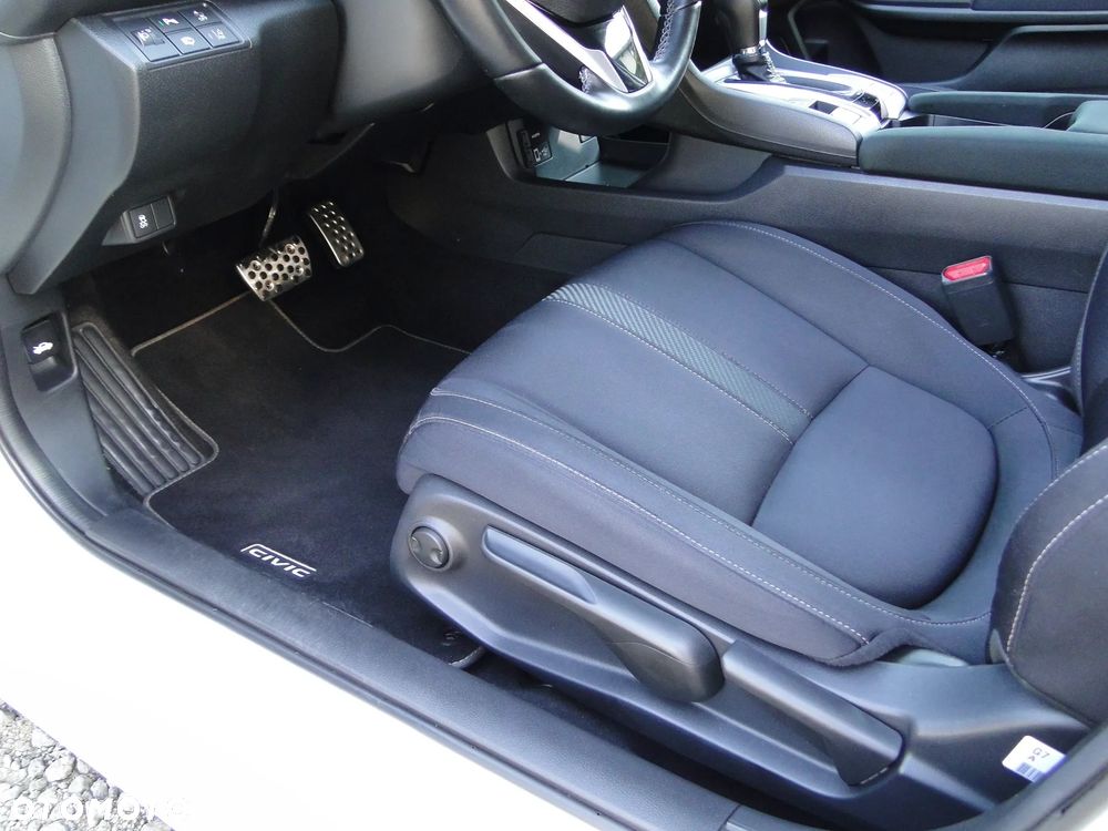 Honda Civic 1.5 T Executive CVT - 19